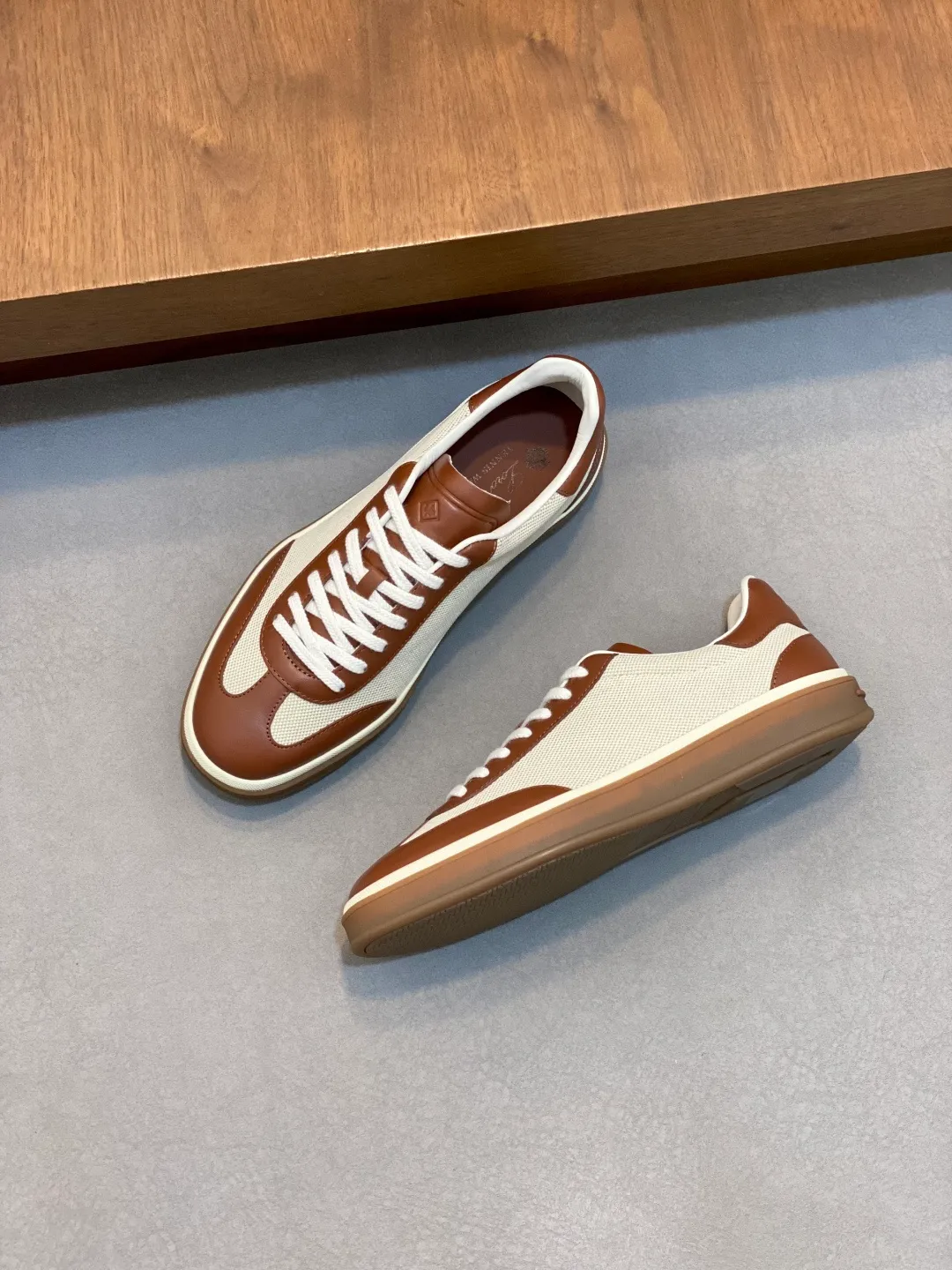 💰420Loro Piana — Classic casual shoes, men's lace-up casual shoes and sneakers, high-quality lightweight and comfortable fabrics, suitable for outdoor leisure, the color is young and energetic, and it looks great with sportswear or casual suits! Code number: 39-44 (38, 45, 46, can be customized)